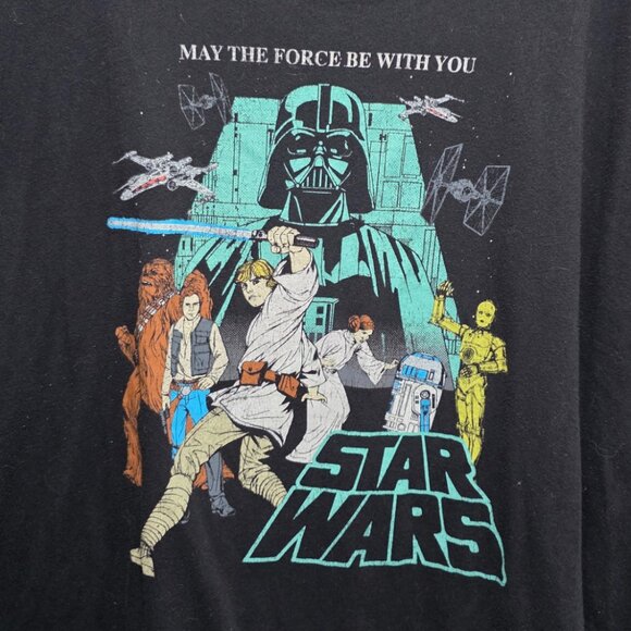 EUC Torrid Size 4 Star Wars Tee - Picture 3 of 3
